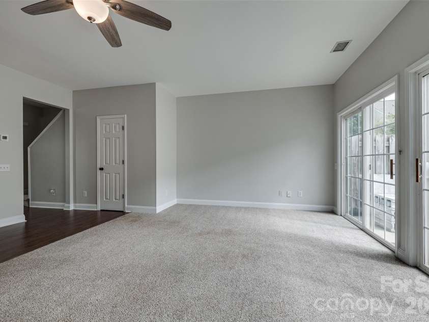 3186 Mannington Drive, Charlotte, NC 28270.  MLS# CAR4385897, YatesRealty ID 28378. 