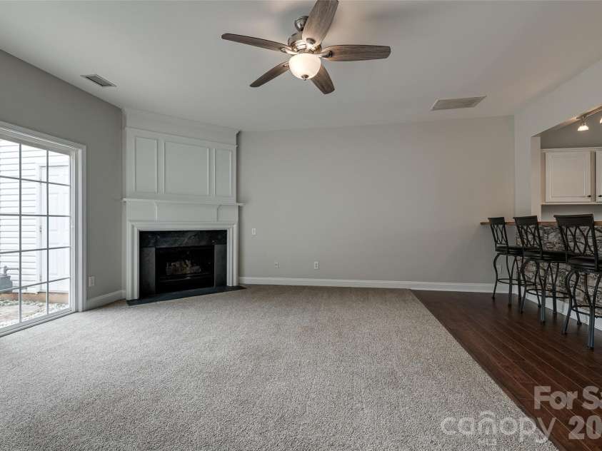 3186 Mannington Drive, Charlotte, NC 28270.  MLS# CAR4385897, YatesRealty ID 28378. 