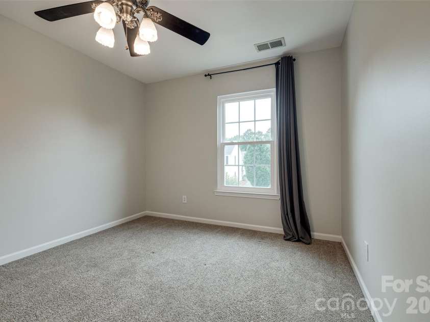 3186 Mannington Drive, Charlotte, NC 28270.  MLS# CAR4385897, YatesRealty ID 28378. 