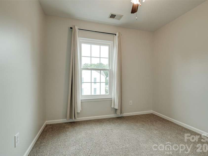 3186 Mannington Drive, Charlotte, NC 28270.  MLS# CAR4385897, YatesRealty ID 28378. 