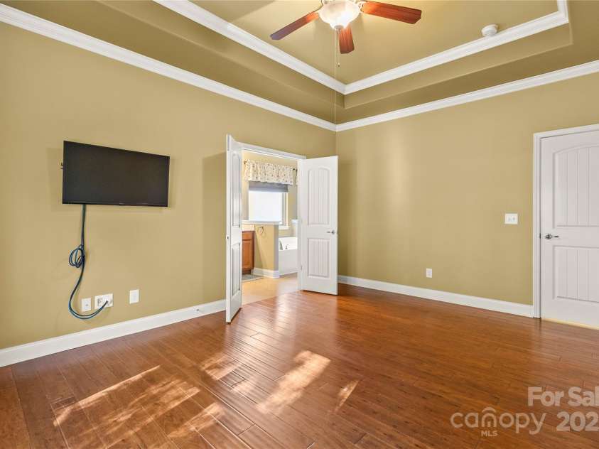 7208 Ogden Place, Denver, NC 28037.  MLS# CAR4318593, YatesRealty ID 2838. Primary Bedroom