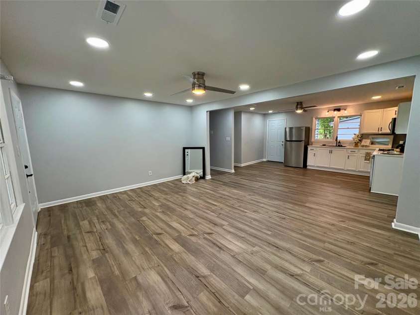 435 Club Drive, Gastonia, NC 28054.  MLS# CAR4385871, YatesRealty ID 28381. 
