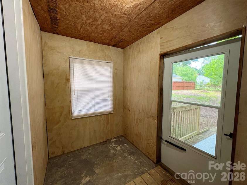 435 Club Drive, Gastonia, NC 28054.  MLS# CAR4385871, YatesRealty ID 28381. 