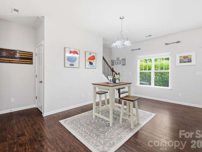 8413 Summerford Drive, Charlotte, NC 28269.  MLS# CAR4386373, YatesRealty ID 28383. 