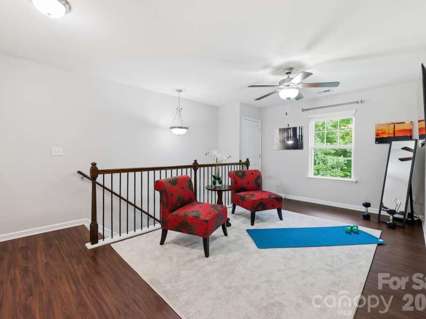 8413 Summerford Drive, Charlotte, NC 28269.  MLS# CAR4386373, YatesRealty ID 28383. 