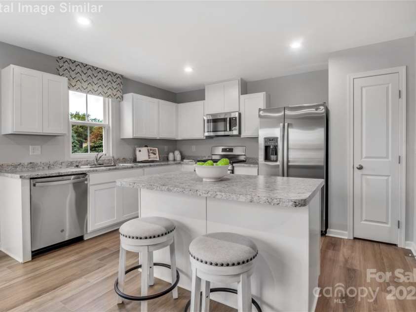 5925 Granbury Drive, Kannapolis, NC 28081.  MLS# CAR4278237, YatesRealty ID 28384. 