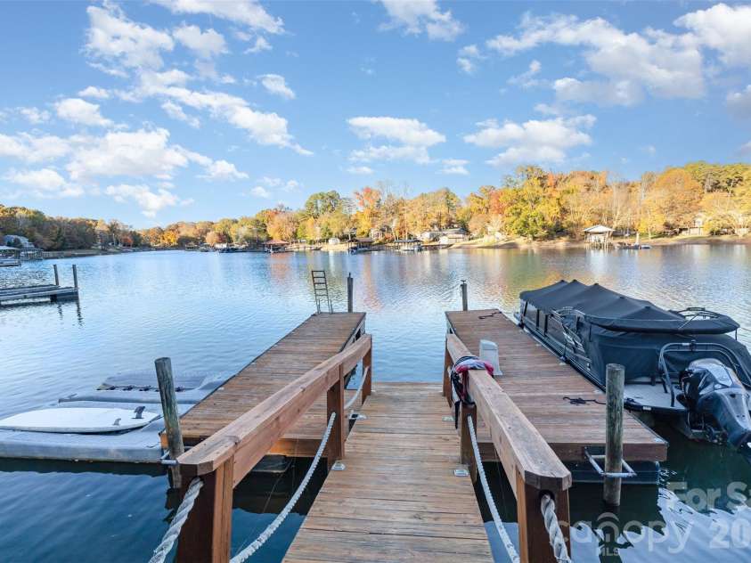 7088 Wateredge Drive, Sherrills Ford, NC 28673.  MLS# CAR4319467, YatesRealty ID 28384. Floating piers