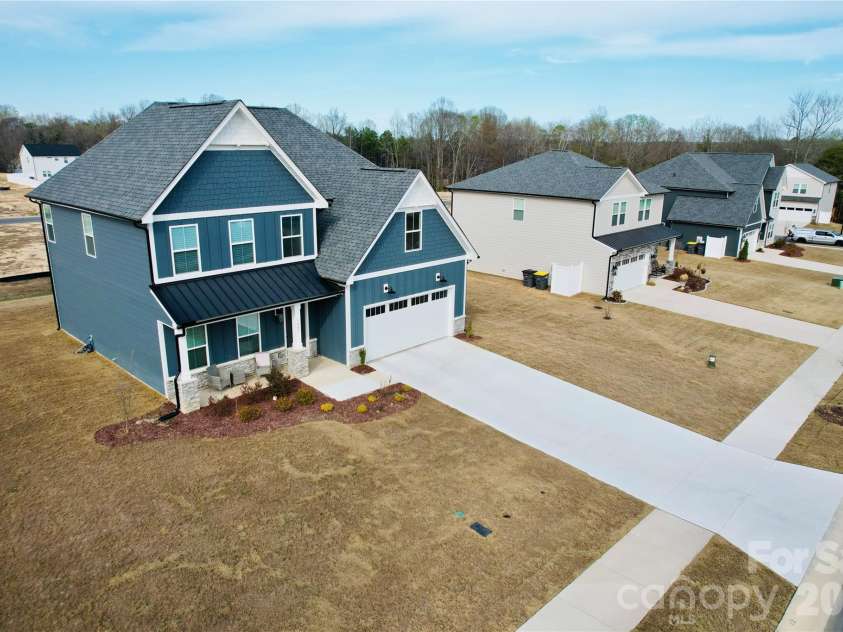 3045 Swallowtail Lane, Kannapolis, NC 28083.  MLS# CAR4355049, YatesRealty ID 28385. 