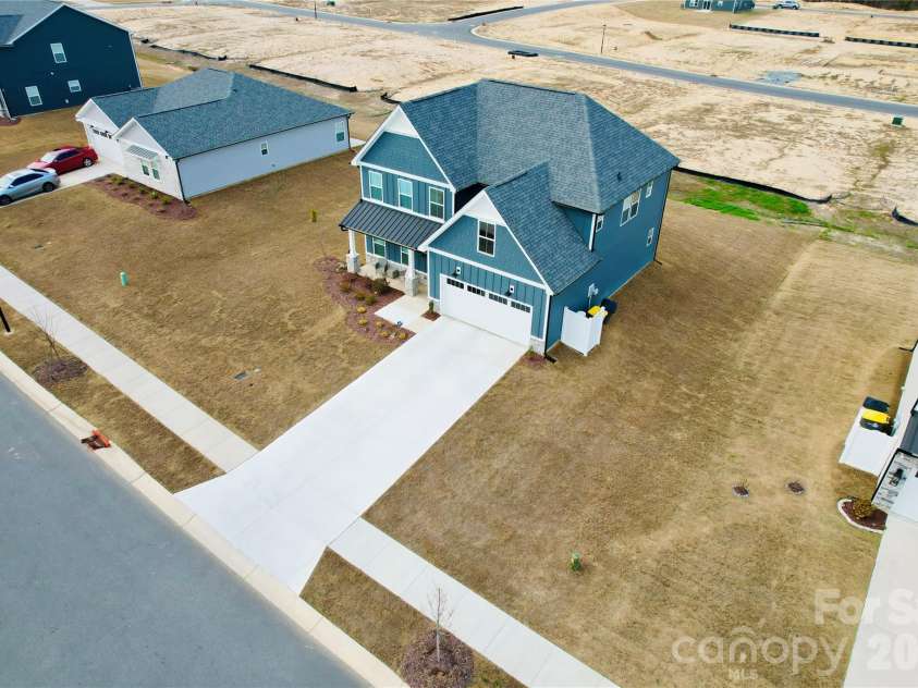 3045 Swallowtail Lane, Kannapolis, NC 28083.  MLS# CAR4355049, YatesRealty ID 28385. 