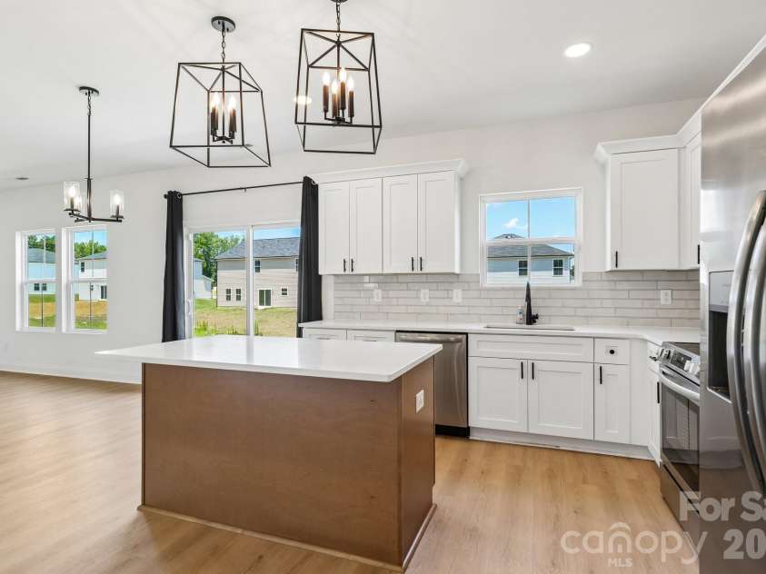3045 Swallowtail Lane, Kannapolis, NC 28083.  MLS# CAR4410162, YatesRealty ID 28385. 