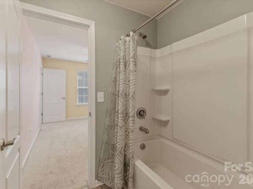 4048 Home Grown Way, Lake Wylie, SC 29710.  MLS# CAR4359187, YatesRealty ID 28386. 