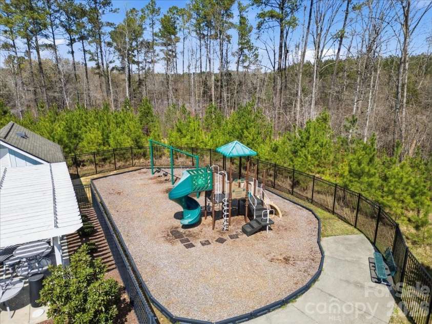 4048 Home Grown Way, Lake Wylie, SC 29710.  MLS# CAR4359187, YatesRealty ID 28386. 