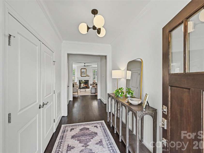 1102 Yale Place, Charlotte, NC 28209.  MLS# CAR4362015, YatesRealty ID 28387. 