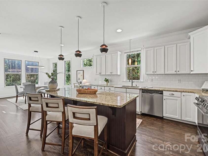 1102 Yale Place, Charlotte, NC 28209.  MLS# CAR4362015, YatesRealty ID 28387. 