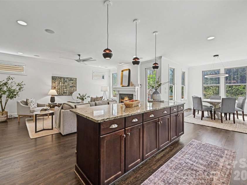 1102 Yale Place, Charlotte, NC 28209.  MLS# CAR4362015, YatesRealty ID 28387. 