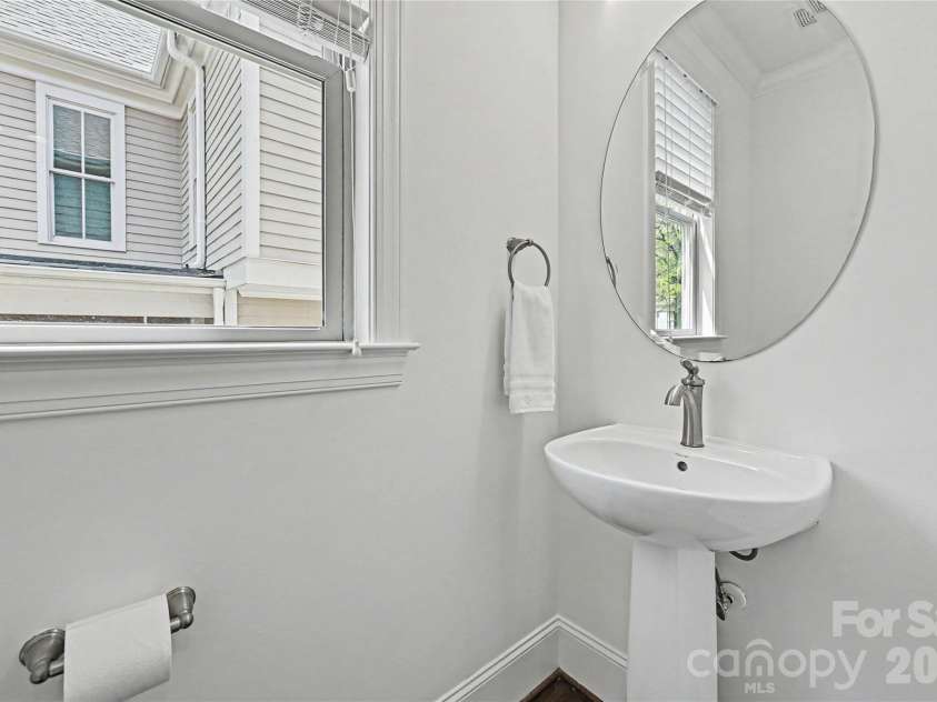 1102 Yale Place, Charlotte, NC 28209.  MLS# CAR4362015, YatesRealty ID 28387. 