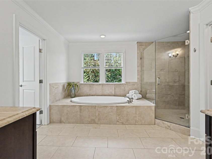 1102 Yale Place, Charlotte, NC 28209.  MLS# CAR4362015, YatesRealty ID 28387. 