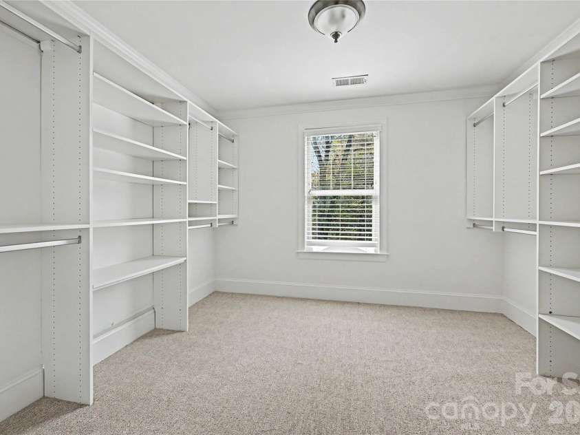 1102 Yale Place, Charlotte, NC 28209.  MLS# CAR4362015, YatesRealty ID 28387. 