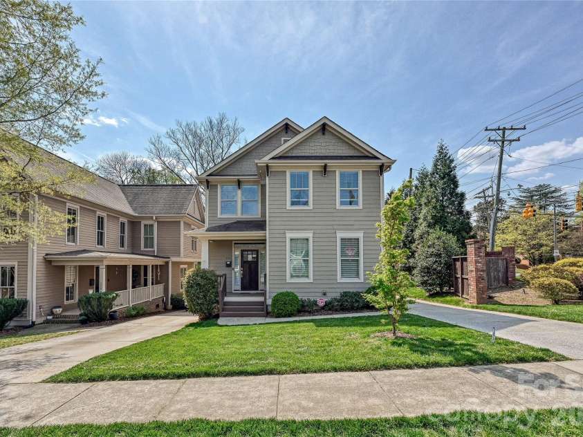 1102 Yale Place, Charlotte, NC 28209.  MLS# CAR4362015, YatesRealty ID 28387. 