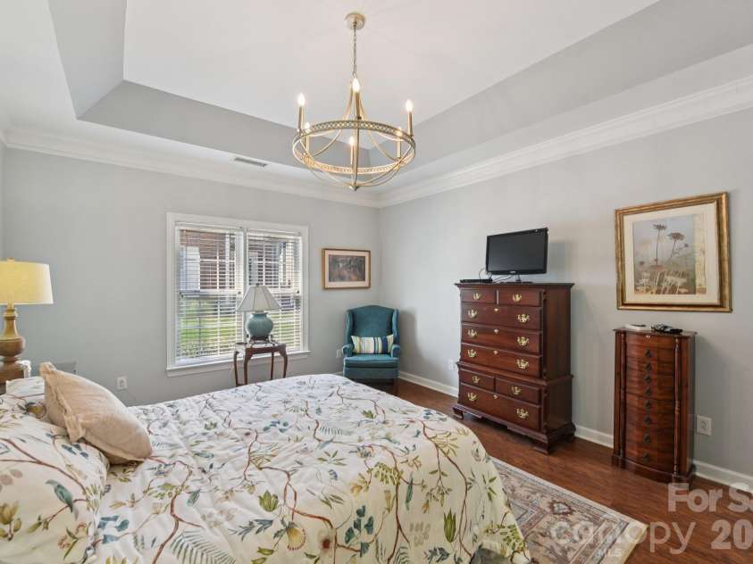 10816 Willow Crossing Drive, Charlotte, NC 28210.  MLS# CAR4362144, YatesRealty ID 28388. 