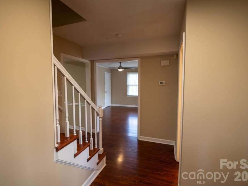 2232 Lawton Bluff Road, Charlotte, NC 28226.  MLS# CAR4366488, YatesRealty ID 28389. 