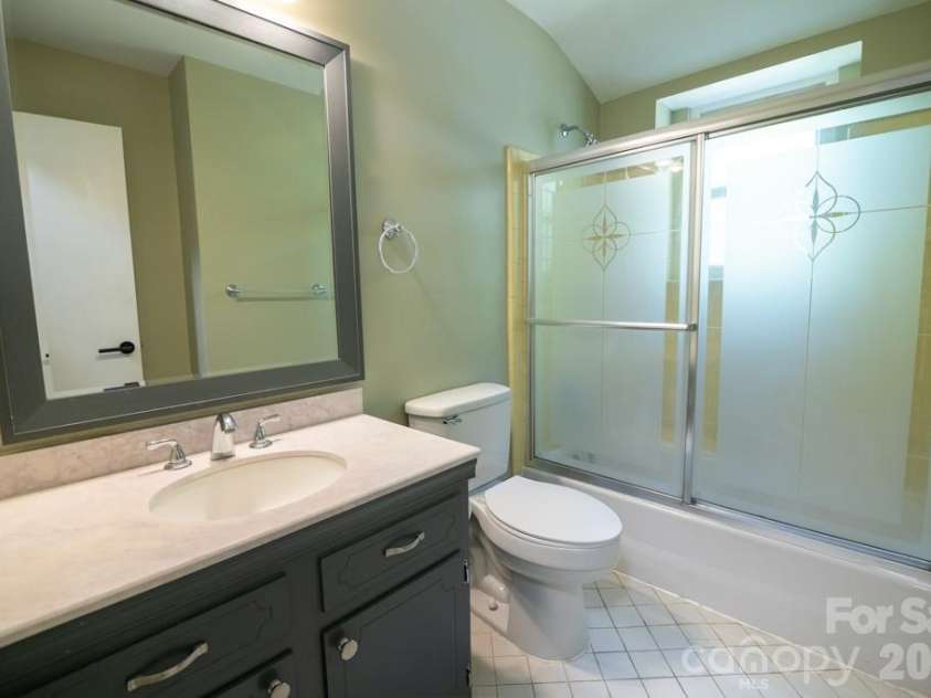2232 Lawton Bluff Road, Charlotte, NC 28226.  MLS# CAR4366488, YatesRealty ID 28389. 