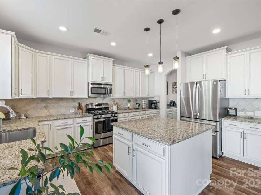 559 Daventry Court, Clover, SC 29710.  MLS# CAR4302068, YatesRealty ID 2839. 