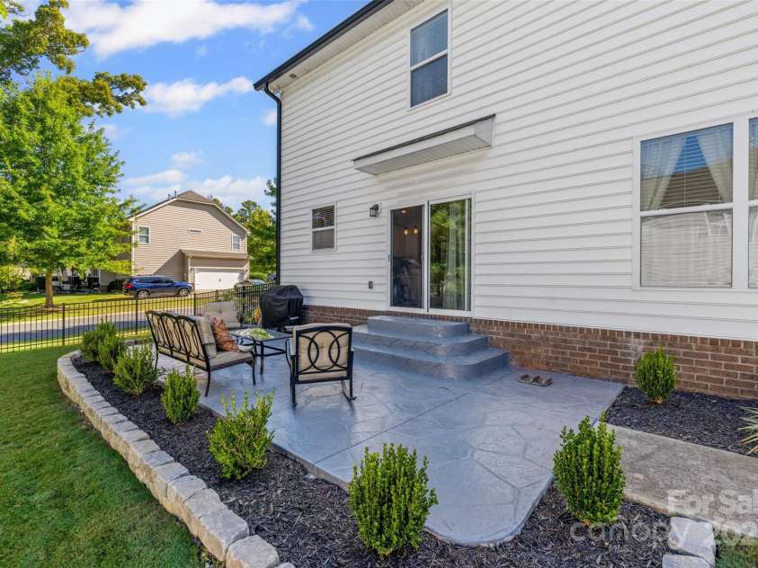 559 Daventry Court, Clover, SC 29710.  MLS# CAR4302068, YatesRealty ID 2839. 
