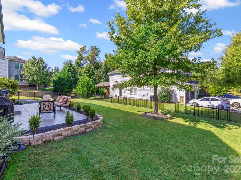 559 Daventry Court, Clover, SC 29710.  MLS# CAR4302068, YatesRealty ID 2839. 