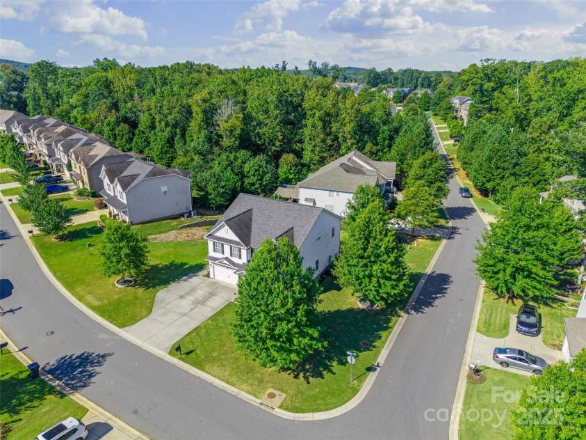 559 Daventry Court, Clover, SC 29710.  MLS# CAR4302068, YatesRealty ID 2839. 