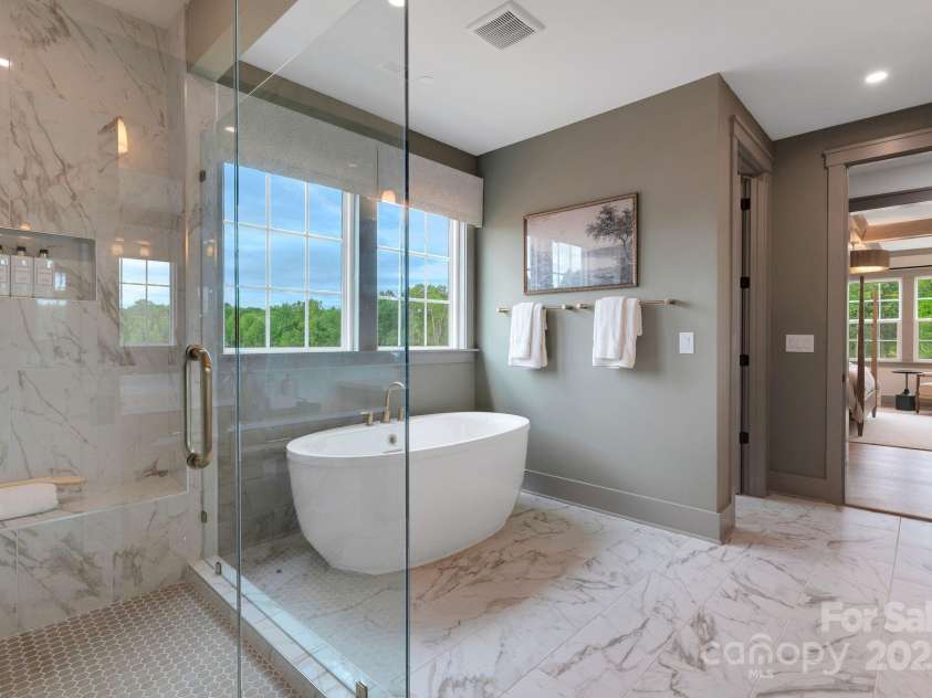 13648 Glennmayes Road, Huntersville, NC 28078.  MLS# CAR4265623, YatesRealty ID 28390. 