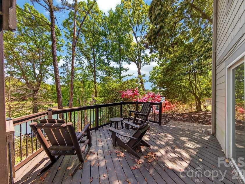 16118 Tana Tea Circle, Tega Cay, SC 29708.  MLS# CAR4368051, YatesRealty ID 28390. Lower Deck