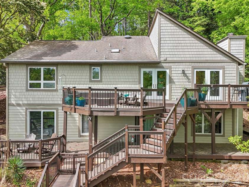 16118 Tana Tea Circle, Tega Cay, SC 29708.  MLS# CAR4368051, YatesRealty ID 28390. Rear Exterior