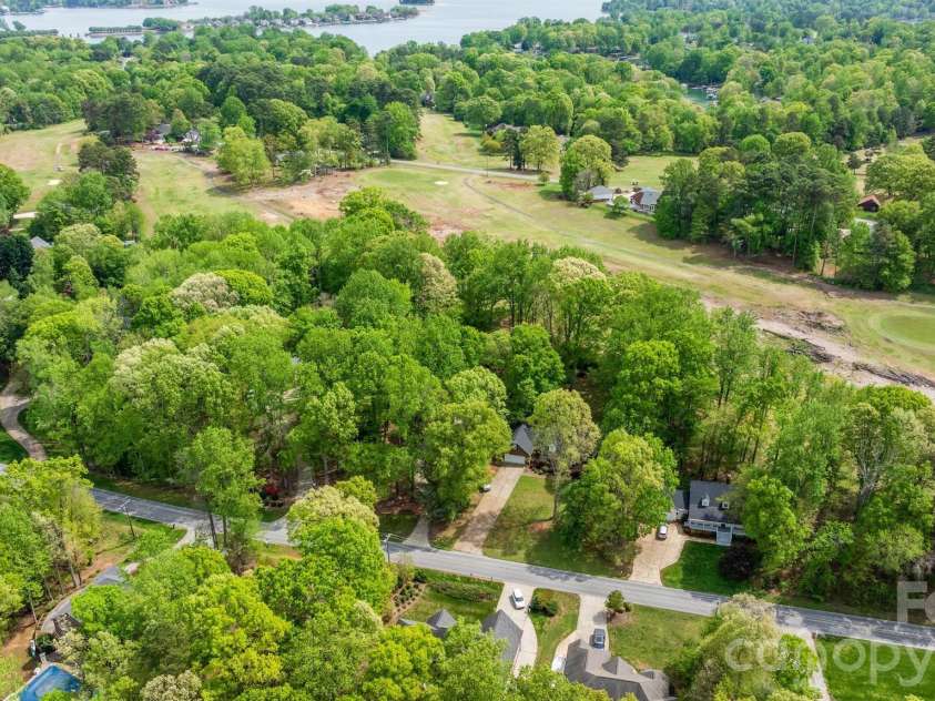 7867 Golf Course Drive, Denver, NC 28037.  MLS# CAR4355635, YatesRealty ID 28391. Golf Course