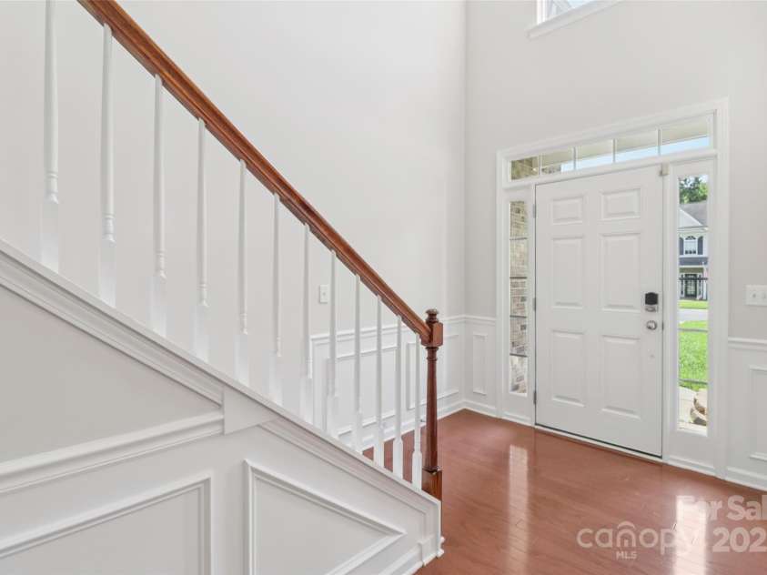 3149 Pine Bluff Way, Fort Mill, SC 29707.  MLS# CAR4280537, YatesRealty ID 28392. Foyer