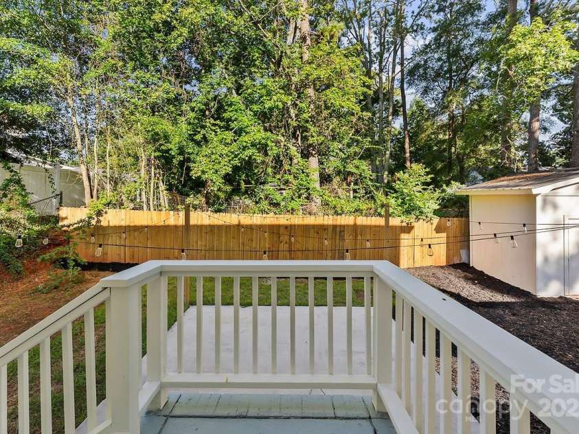 104 Dogwood Avenue, Winnsboro, SC 29180.  MLS# CAR4283157, YatesRealty ID 28393. 