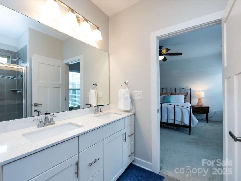 1839 Shumard Lane, Charlotte, NC 28205.  MLS# CAR4264999, YatesRealty ID 28395. 