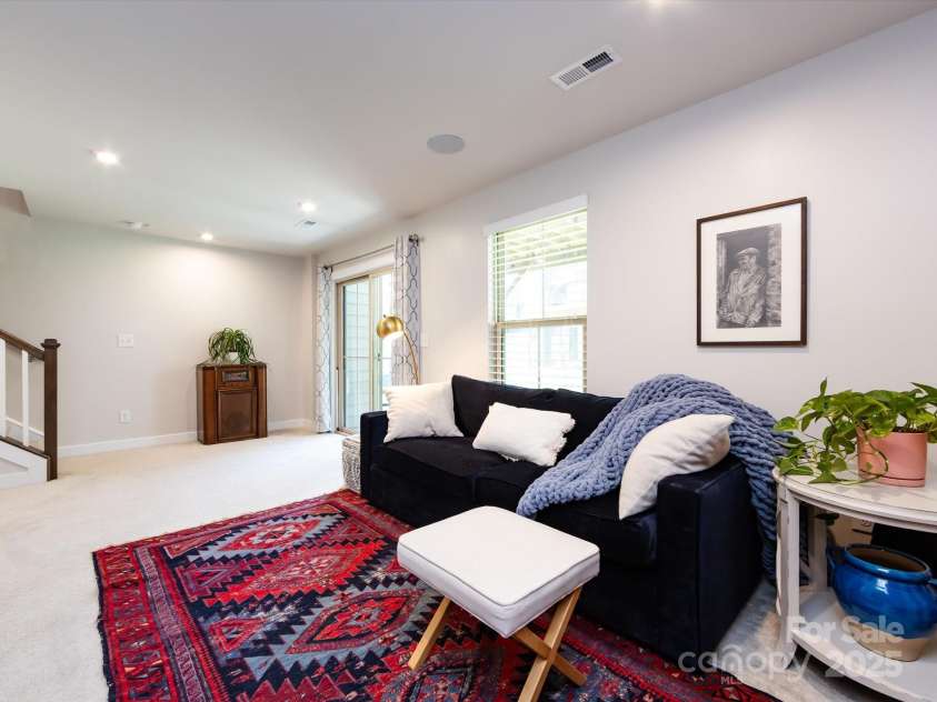 1839 Shumard Lane, Charlotte, NC 28205.  MLS# CAR4264999, YatesRealty ID 28395. 