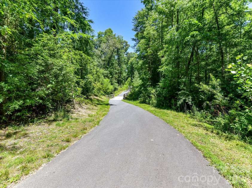8611 Covedale Crossings Circle, Cornelius, NC 28031.  MLS# CAR4378956, YatesRealty ID 28395. Mcdowell Creek Greenway!