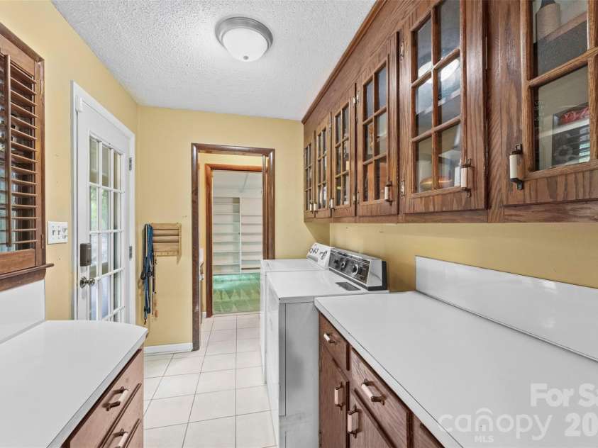 3110 Robinwood Road, Gastonia, NC 28054.  MLS# CAR4414100, YatesRealty ID 28396. 