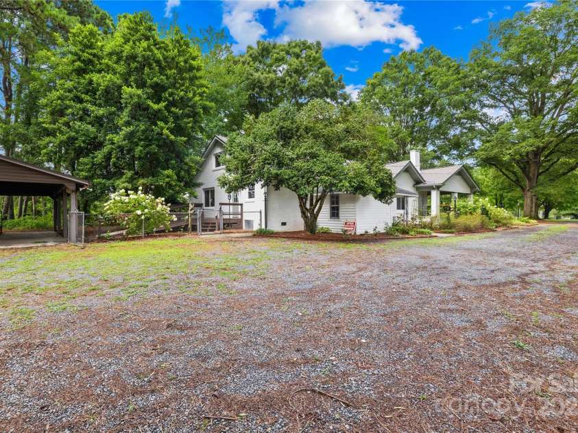 24229B Nc 138 Highway, Albemarle, NC 28001.  MLS# CAR4281913, YatesRealty ID 28399. 