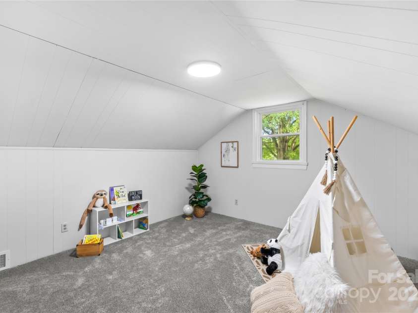 24229B Nc 138 Highway, Albemarle, NC 28001.  MLS# CAR4281913, YatesRealty ID 28399. Front bedroom 2nd floor