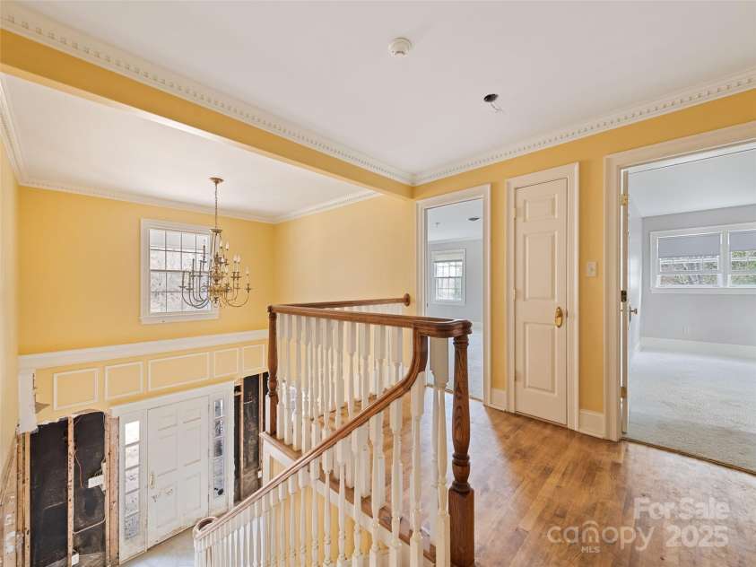 21 Riverbend Road, Canton, NC 28716.  MLS# CAR4241028, YatesRealty ID 284. 