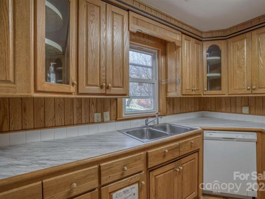 344 & 348 Tumbling Brook Drive, Banner Elk, NC 28604.  MLS# CAR4202279, YatesRealty ID 284. Main House