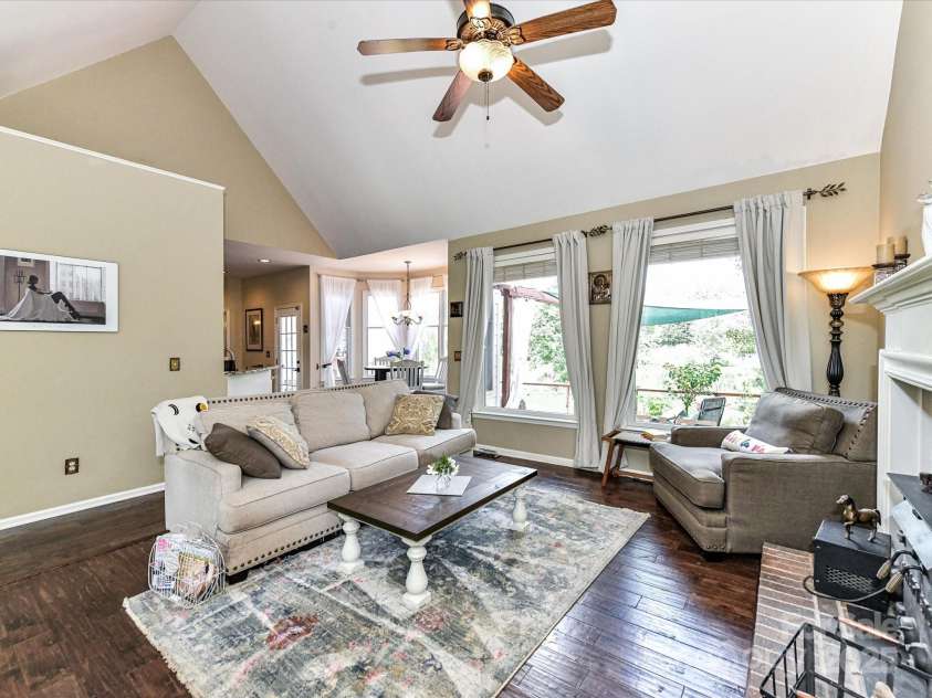 2325 Perry Road, Denver, NC 28037.  MLS# CAR4327085, YatesRealty ID 2840. 