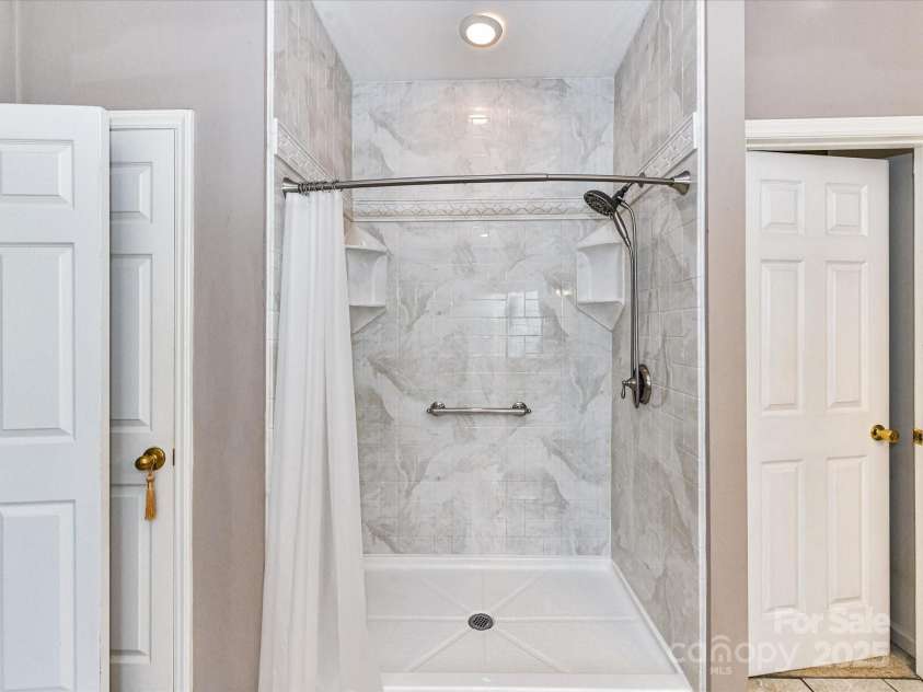 2325 Perry Road, Denver, NC 28037.  MLS# CAR4327085, YatesRealty ID 2840. 