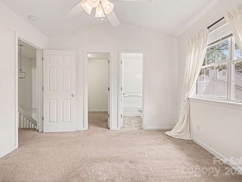 5672 Prescott Court, Charlotte, NC 28269.  MLS# CAR4327082, YatesRealty ID 2840. 