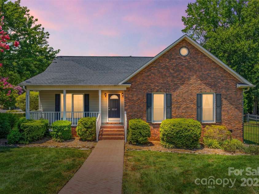 2212 Lookout Point, Rock Hill, SC 29732.  MLS# CAR4284545, YatesRealty ID 28400. 