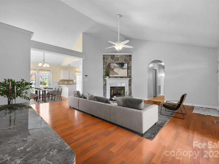 2212 Lookout Point, Rock Hill, SC 29732.  MLS# CAR4284545, YatesRealty ID 28400. 