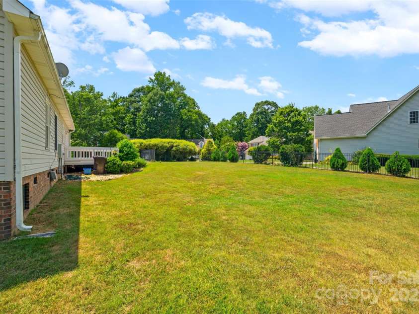 2212 Lookout Point, Rock Hill, SC 29732.  MLS# CAR4284545, YatesRealty ID 28400. 